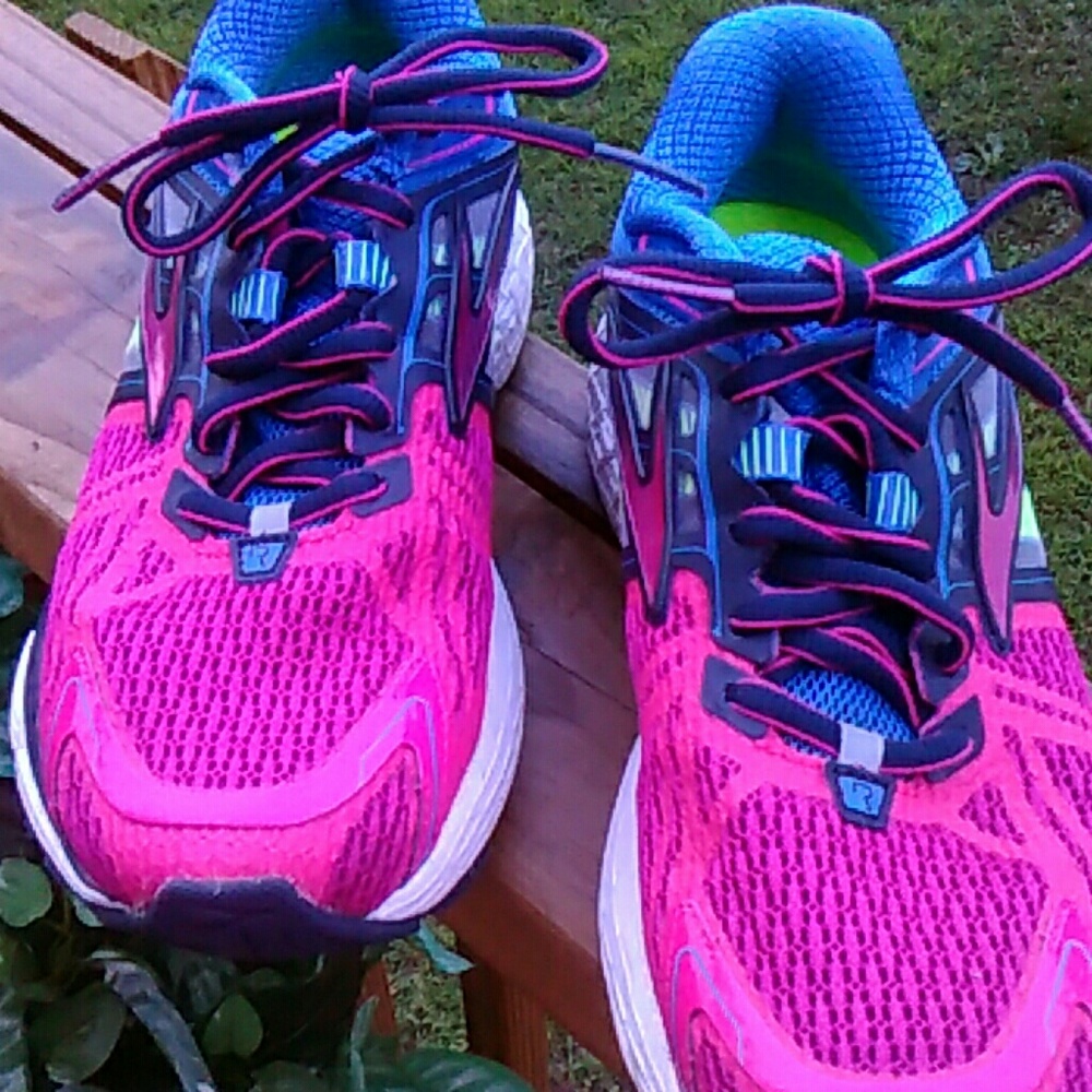 Brooks Ravenna 6 running shoe